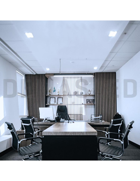 Panel LED cuadrado blanco de 30x30cm, 24W 1920lm, empotrar