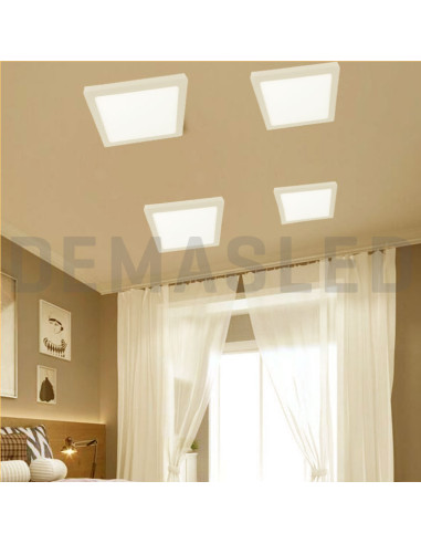 Plafón LED cuadrado de superficie 18W 1440lm 22x22cm 100-240V