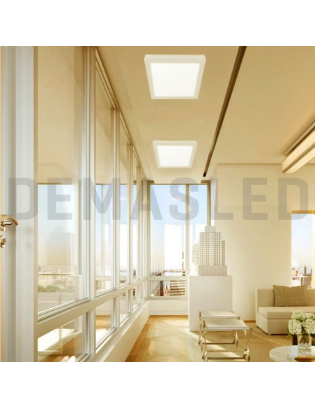 Plafón LED cuadrado blanco de 30x30cm, 24W 1920lm, de aplicar